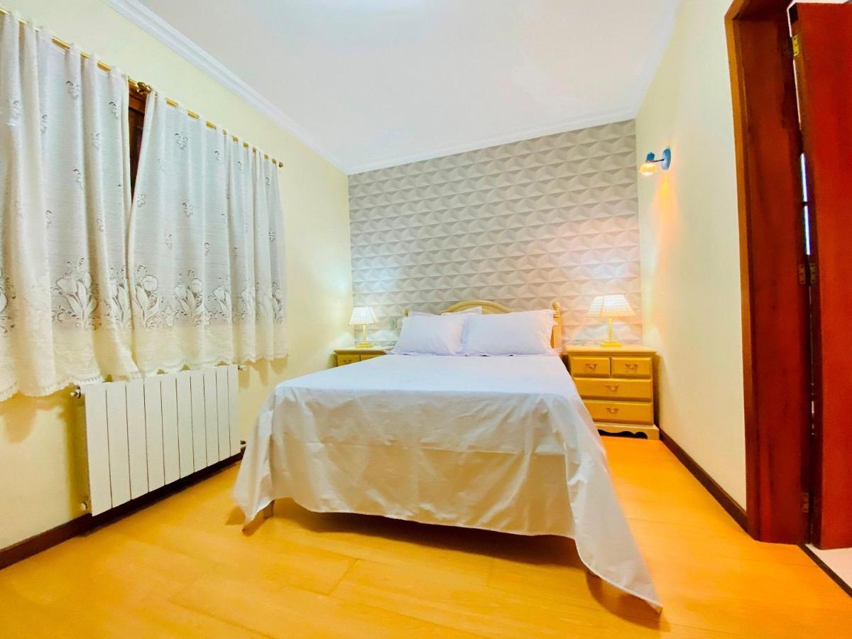 Cobertura Ao Lado Da Rua Torta - 07 Pessoas Apartment Gramado Bagian luar foto