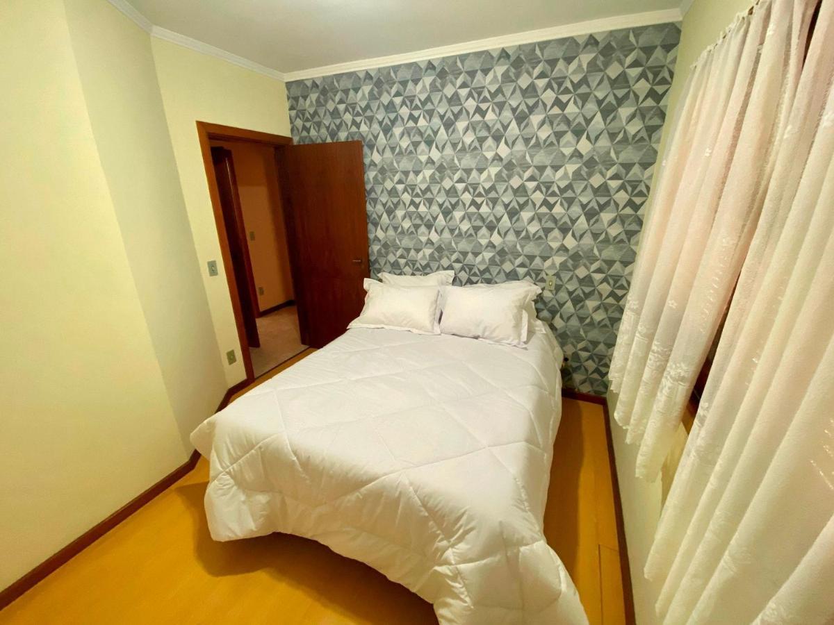 Cobertura Ao Lado Da Rua Torta - 07 Pessoas Apartment Gramado Bagian luar foto