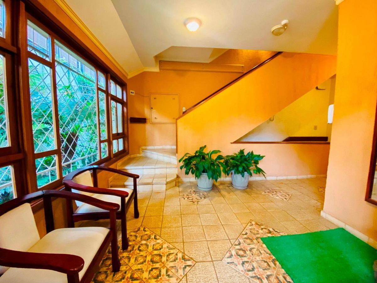 Cobertura Ao Lado Da Rua Torta - 07 Pessoas Apartment Gramado Bagian luar foto